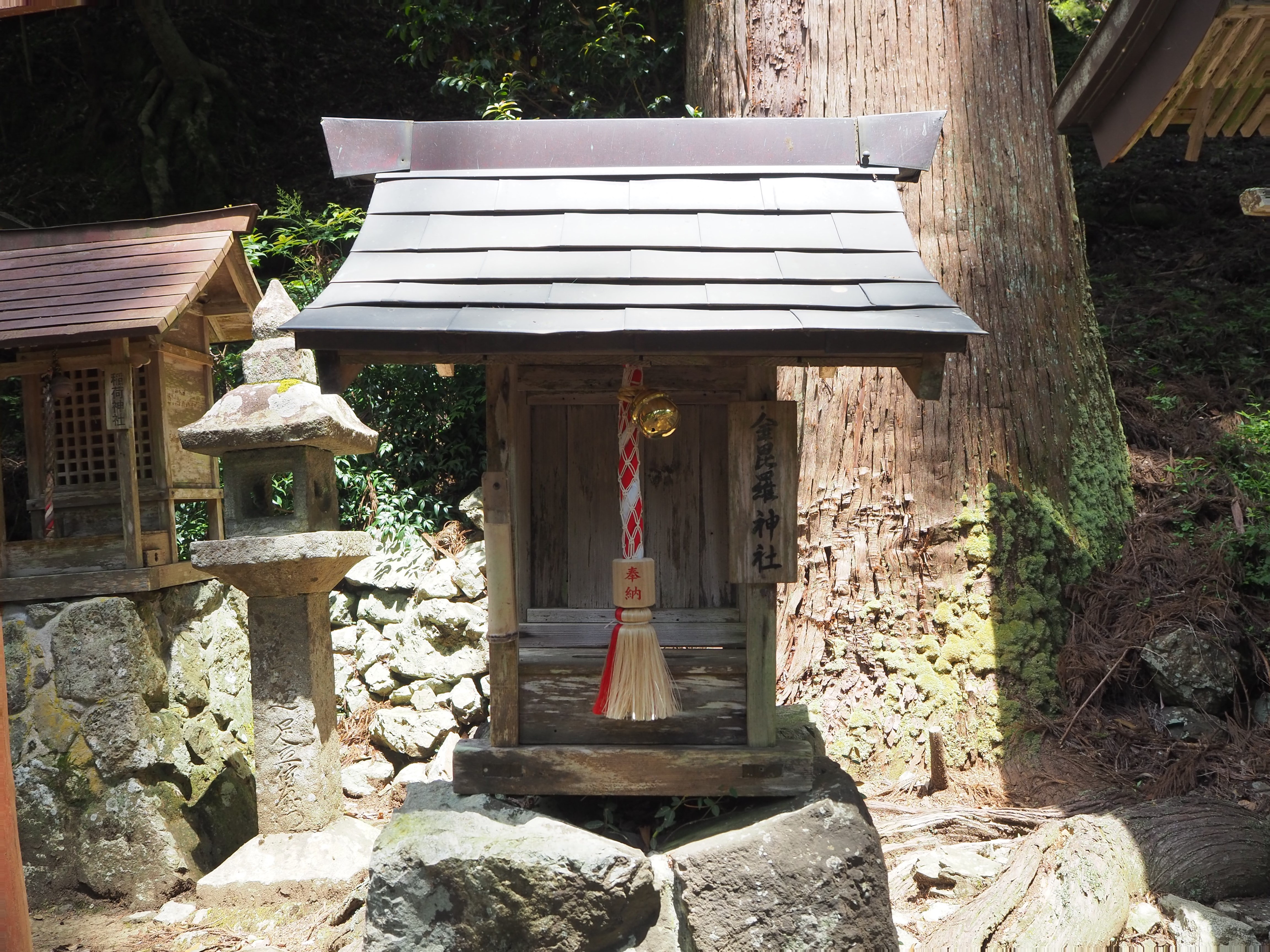 ご予約品 外宮 ひのき流れ屋根造り 木印 8寸 向拝宮 稲荷宮
